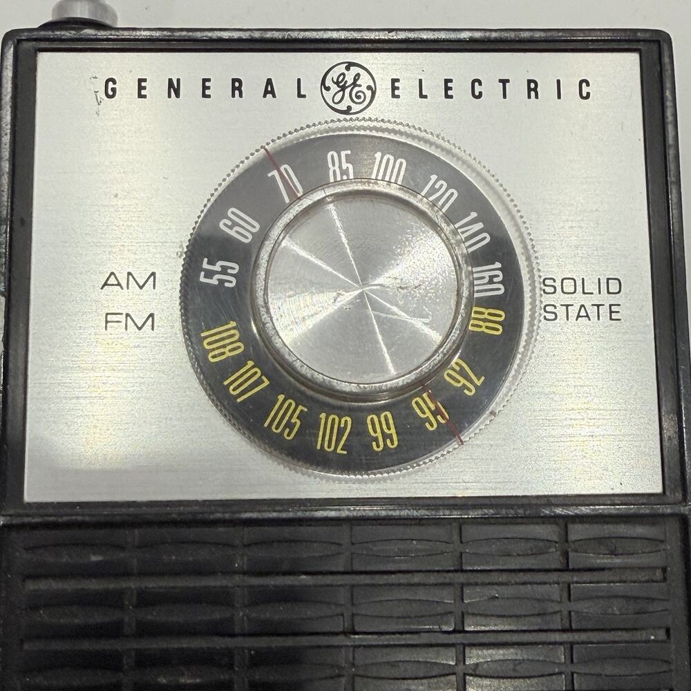 Vintage GE Solid State AM/FM Transistor Radio Parts Only - Picture 5 of 5